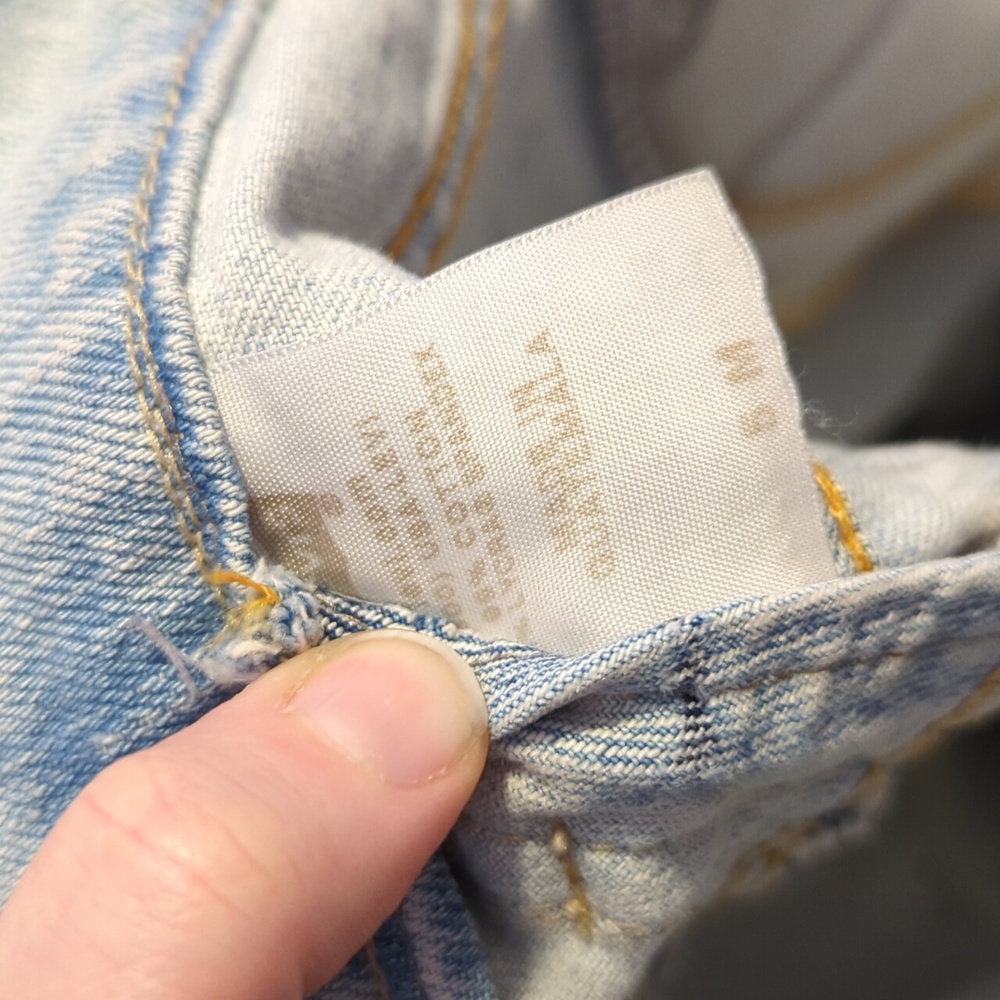 Levi's Light Wash Button Fly Straight Leg Blue Denim with Tan Label 5M Juniors - Picture 10 of 15